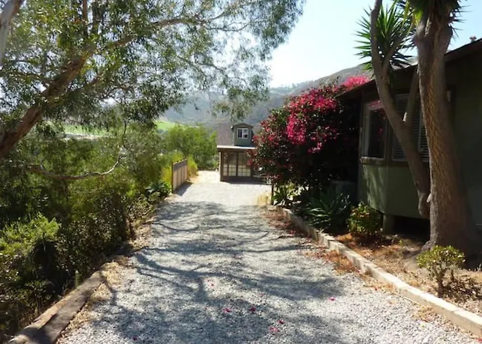 30 Pct Off! Malibu Serene Cottage With King Bed, Beach, Bbq