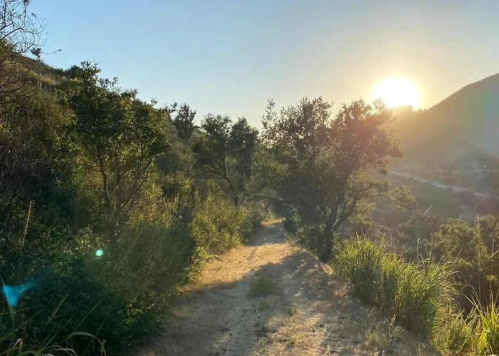 Malibu Ranch Guest House Hideway
