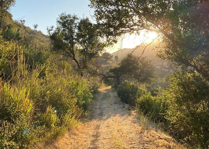 Malibu Ranch Guest House Hideway