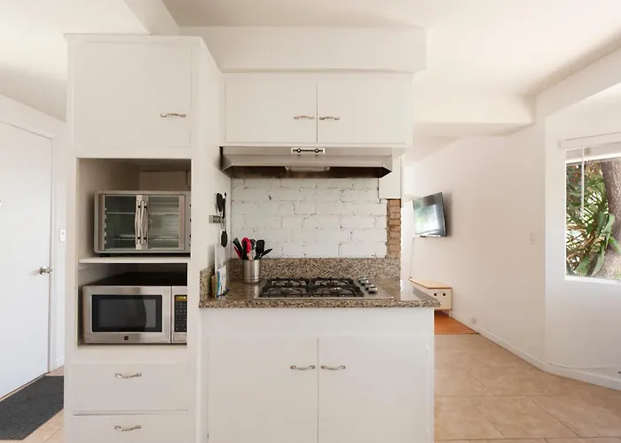 30 Pct Off! Malibu Peaceful Getaway, Beach, Ocean