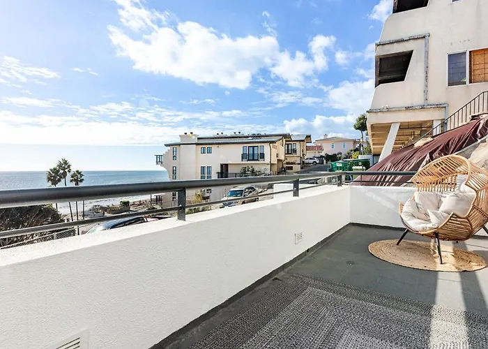 Gorgeous Malibu Retreat With #Instaworthy Ocean Views